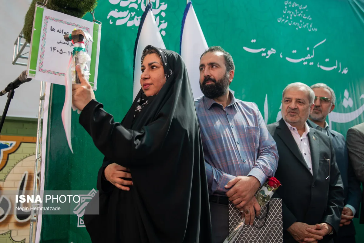 جشن جوانه ها با حضور علیرضا کاظمی، وزیر آموزش و پرورش
