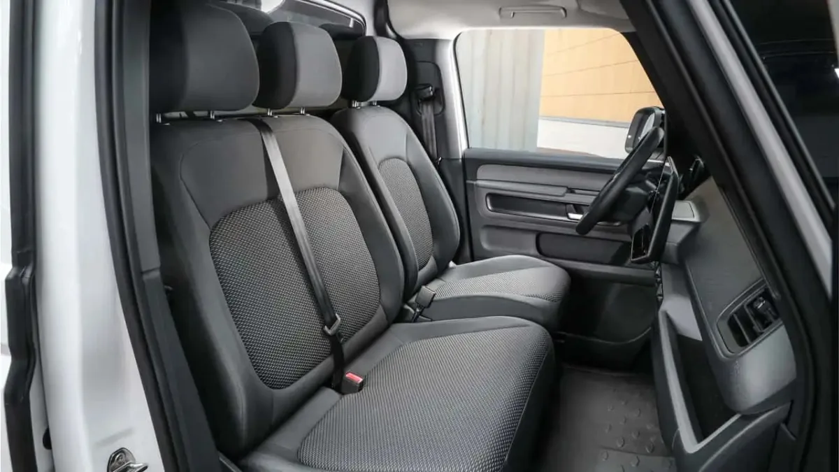 نمای کابین فولکس واگن ID. Buzz Cargo LWB