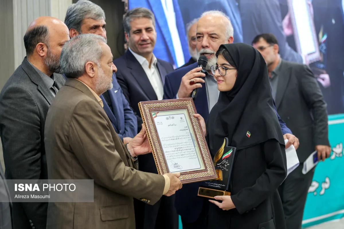 بهره‌برداری همزمان از مدارس آسیب‌دیده از جنگ رمضان