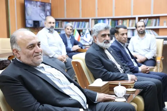 استاندار ایلام: اتصال ریلی مهران - کربلا در دستور دولت چهاردهم است