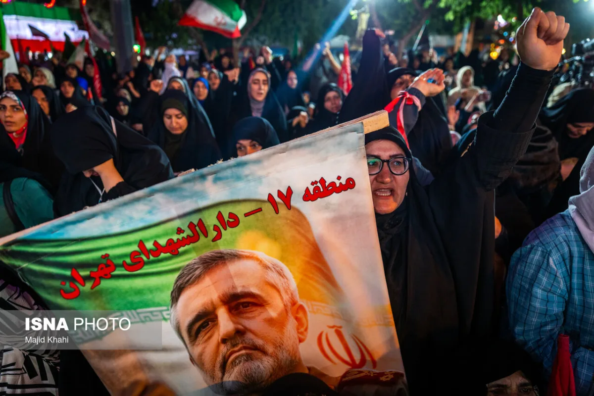 مراسم رونمایی از تندیس سردار شهید امیرعلی حاجی‌زاده