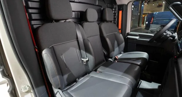 Kia Makes Regular Vans Feel Outdated With New PV7