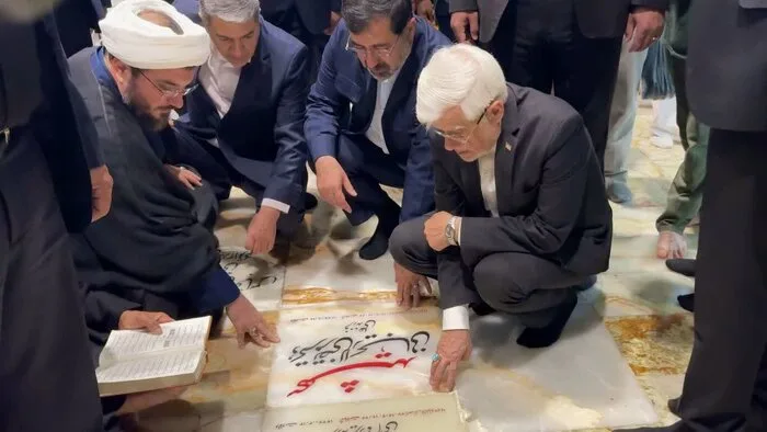 معاون اول رئیسجمهور به زیارت بارگاه مطهر حضرت معصومه (س) مشرف شد