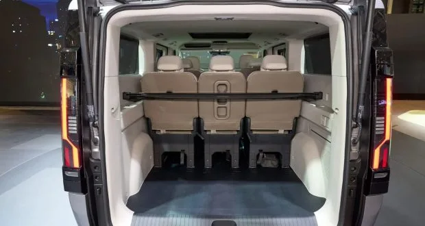 Kia Makes Regular Vans Feel Outdated With New PV7