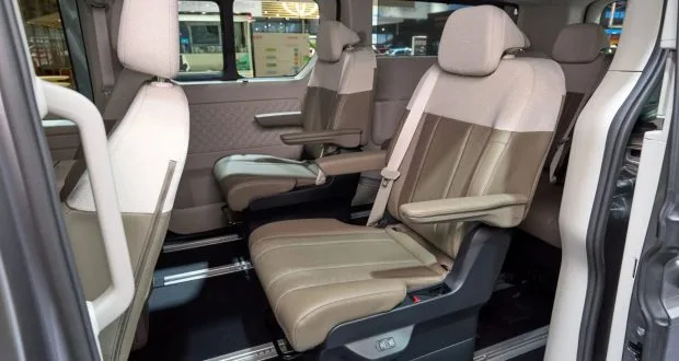 Kia Makes Regular Vans Feel Outdated With New PV7