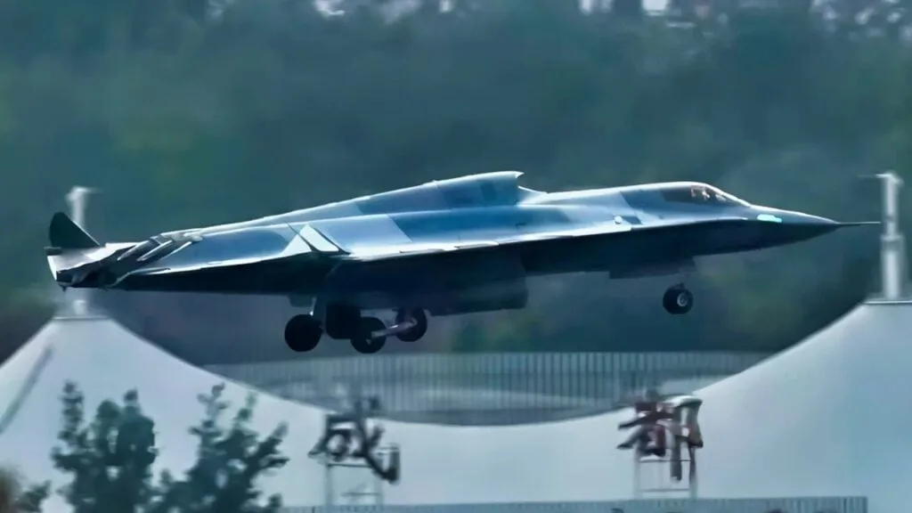 جنگنده نسل ششم J-36 چین
