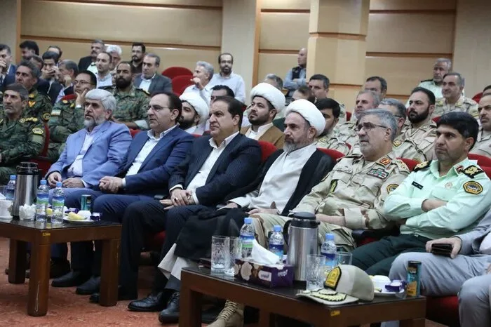فرمانده مرزبانی فراجا: فعالیت‌های تجاری در مرزهای کشور بدون مشکل جریان دارد
