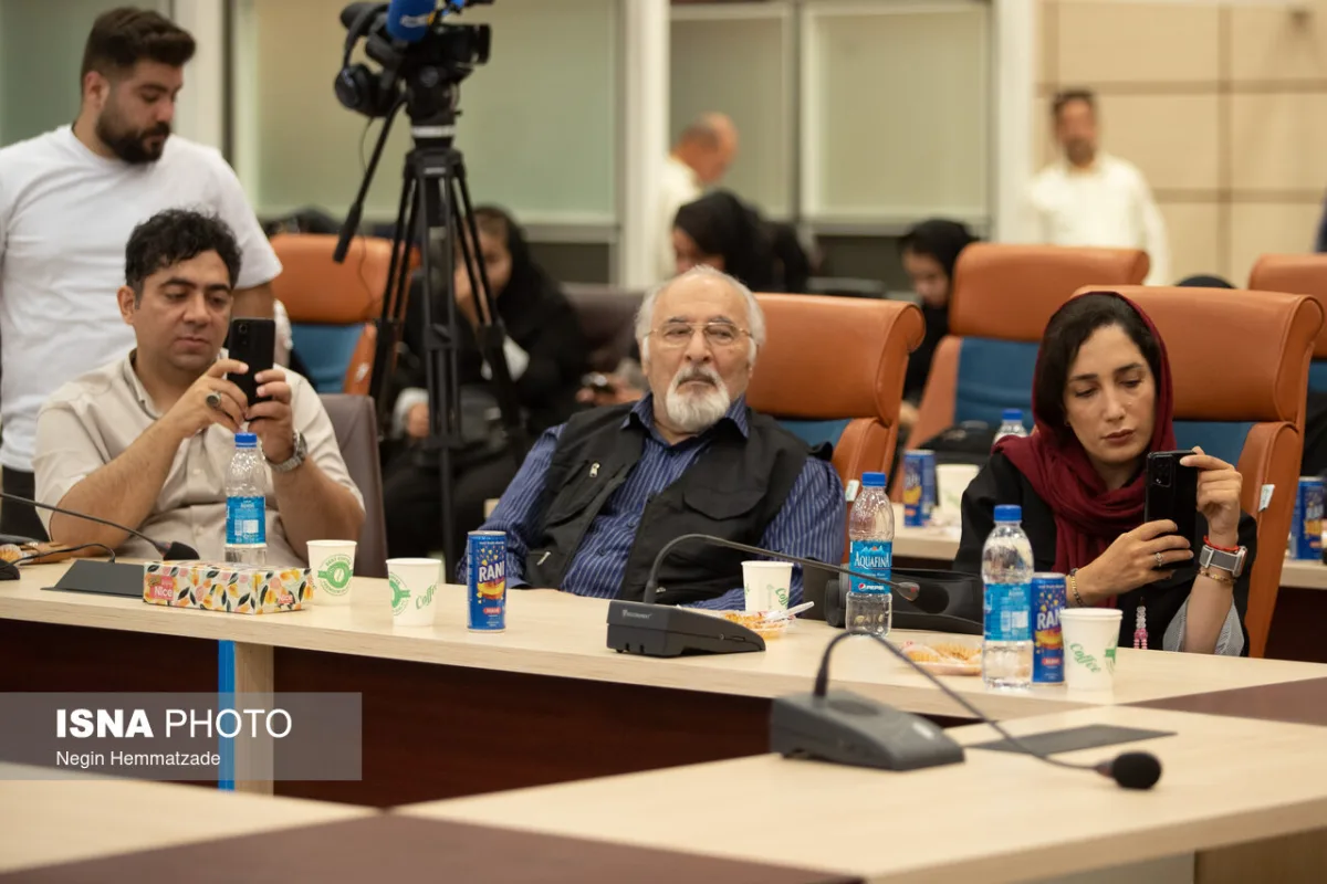 نشست خبری مرتضی دهقان، مدیرعامل شرکت فرودگاه ها