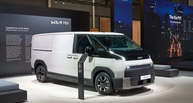 Kia Makes Regular Vans Feel Outdated With New PV7