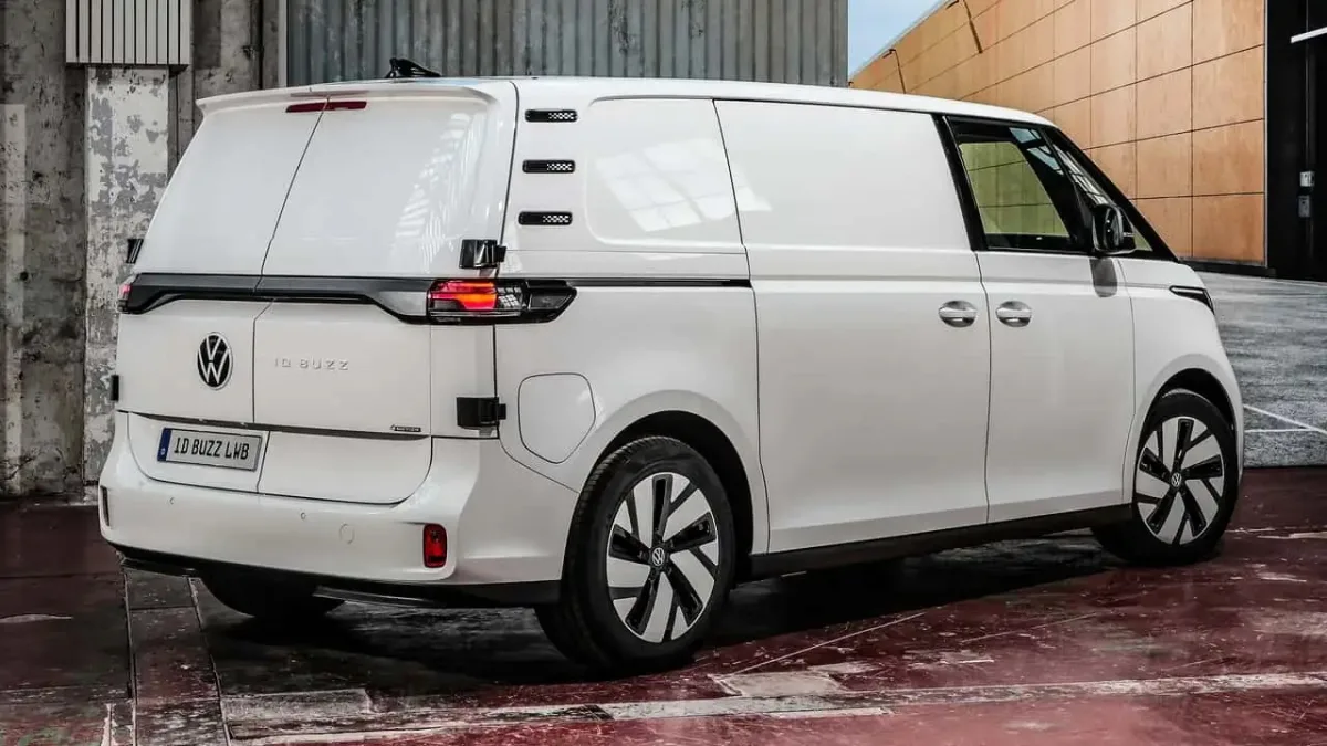 نمای عقب فولکس واگن ID. Buzz Cargo LWB