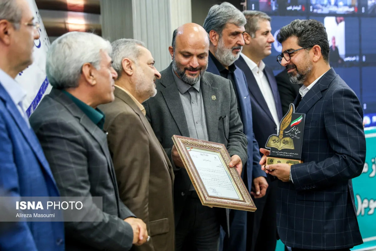 بهره‌برداری همزمان از مدارس آسیب‌دیده از جنگ رمضان