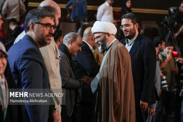 اختتامیه پانزدهمین جشنواره فیلم ۱۰۰