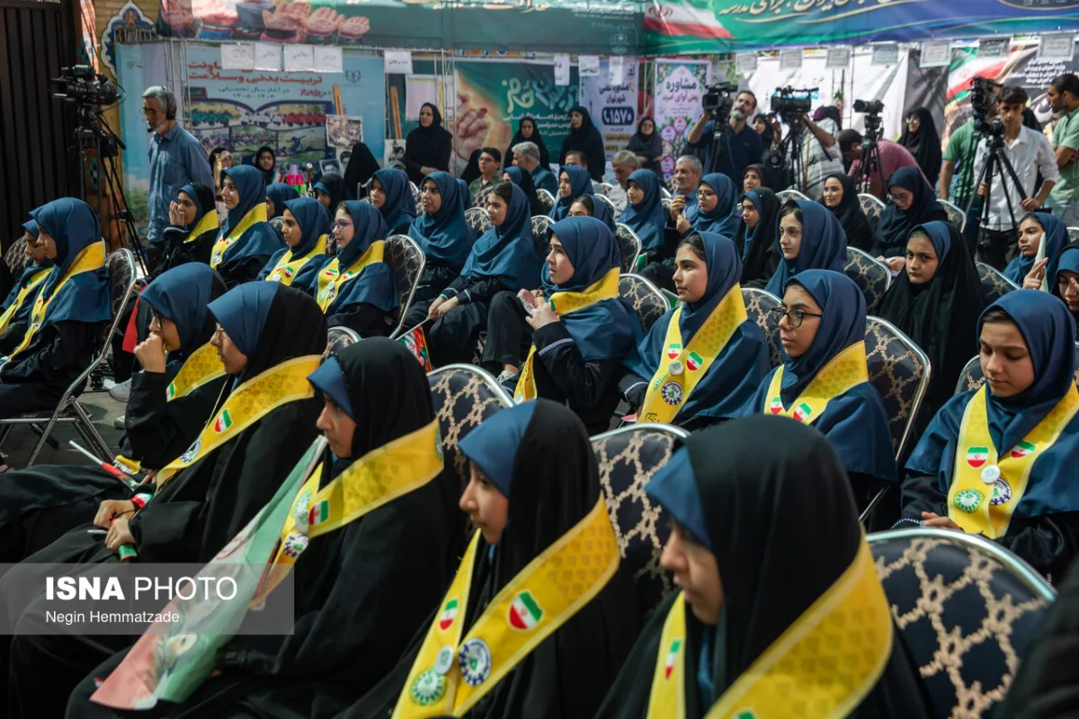 جشن جوانه ها با حضور علیرضا کاظمی، وزیر آموزش و پرورش