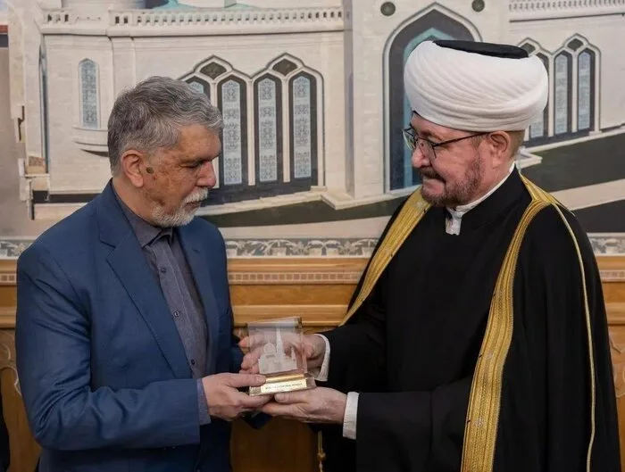 تمجید مفتی اعظم روسیه از سخنان پزشکیان در سازمان ملل/ صالحی: پیام دین را با هنر ارائه کنیم
