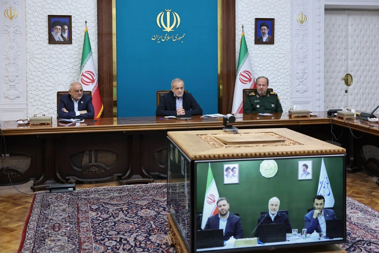 پژوهشگران در جلسه بررسی صلاحیت وزیر پیشنهادی دفاع حاضر شدند + تصویر
