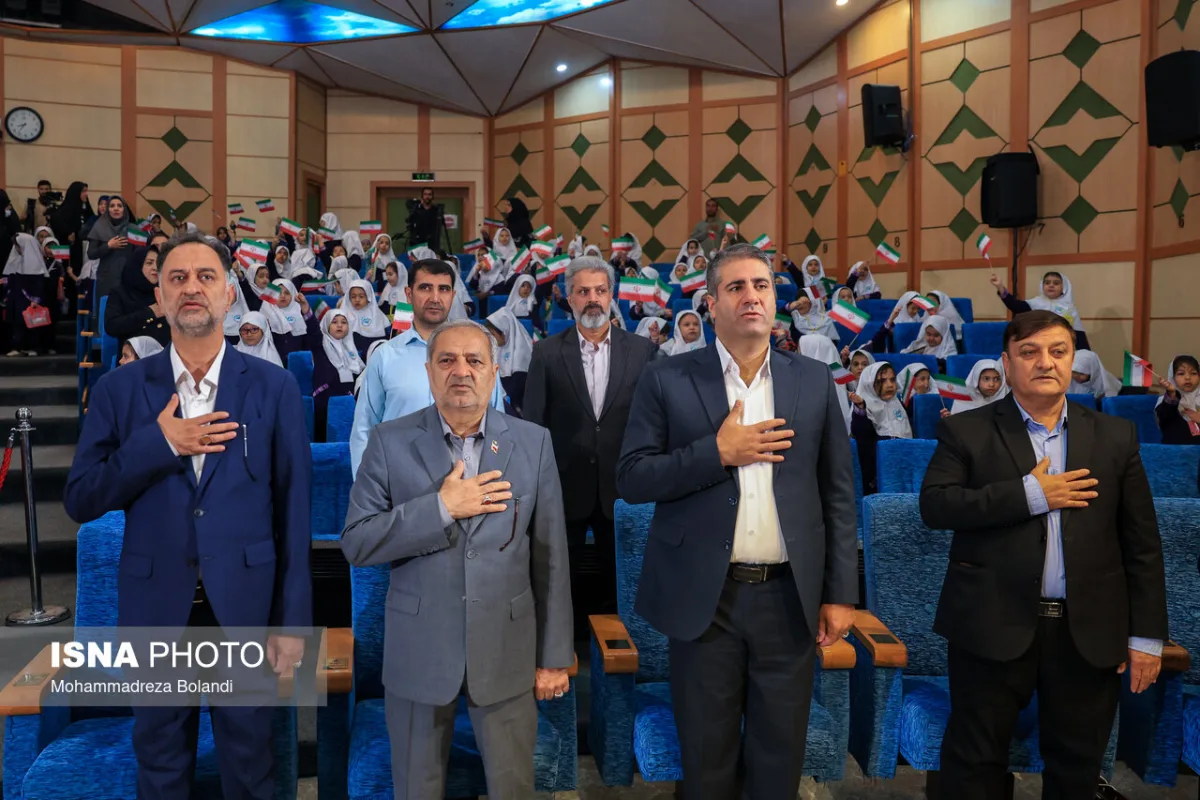 علیرضا کاظمی، وزیر آموزش و پرورش در آیین جشن غنچه‌ها
