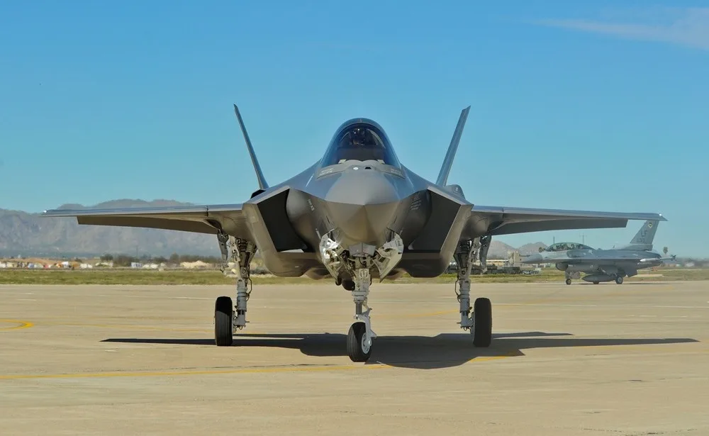 جنگنده F-35 Lightning II