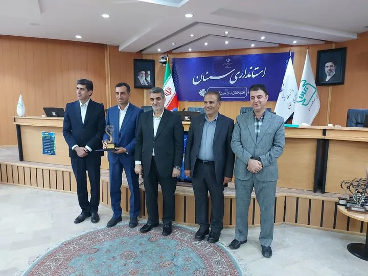 بهره برداری از نیروگاه خورشیدی ۵۹۰ کیلوواتی ادارهکل استاندارد سمنان تا ۲ ماه آینده