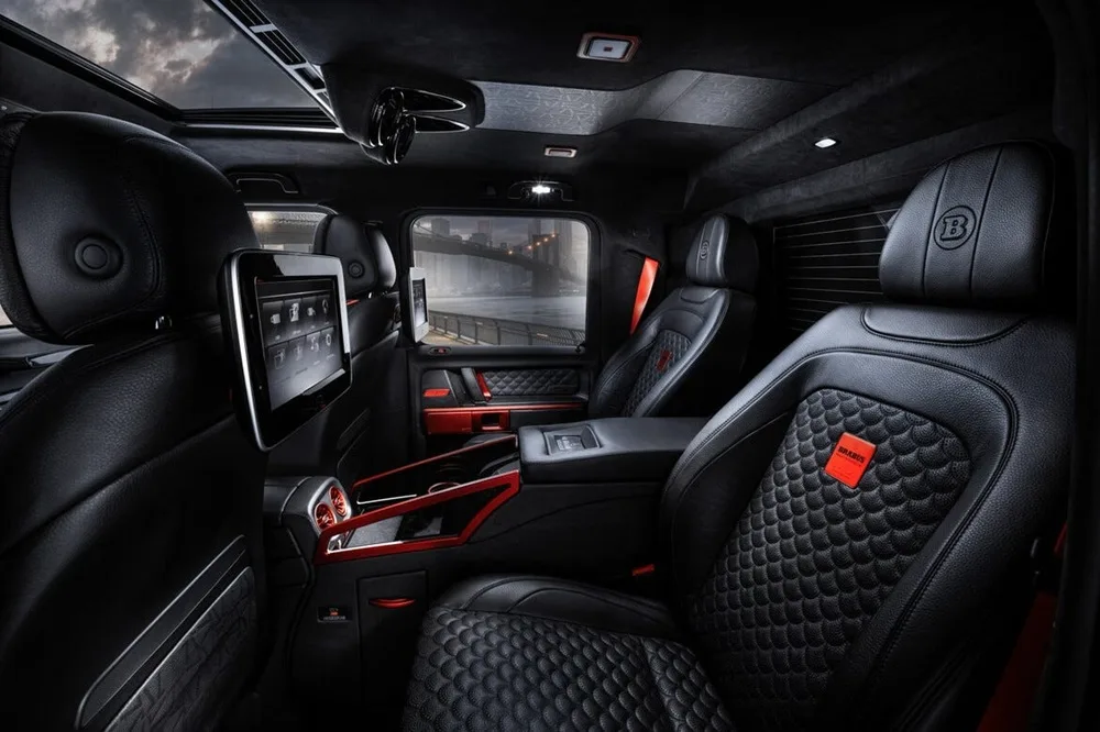 نمای کابین برابوس P 900 راکت ادیشن