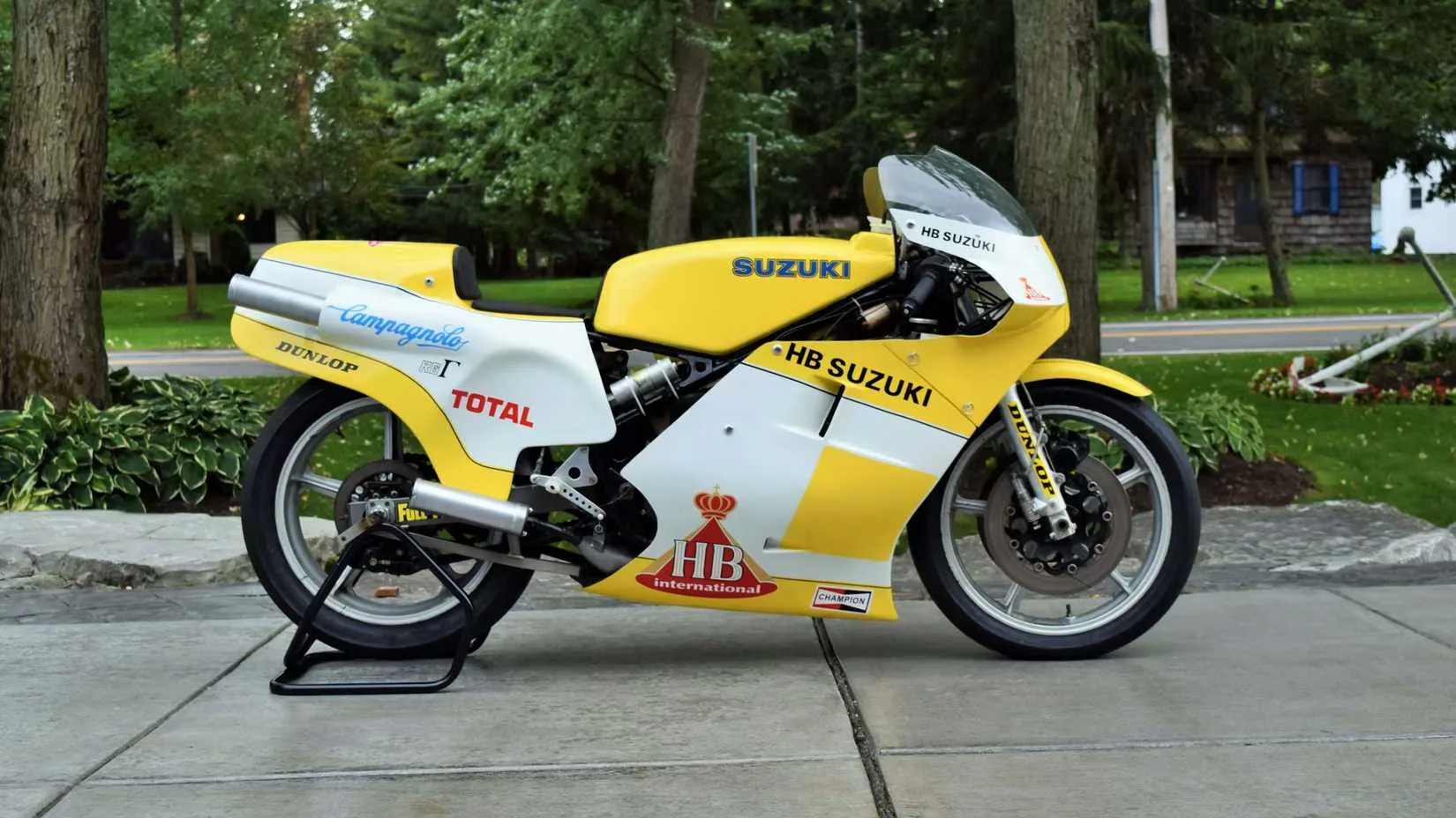 سوزوکی GSX-R750