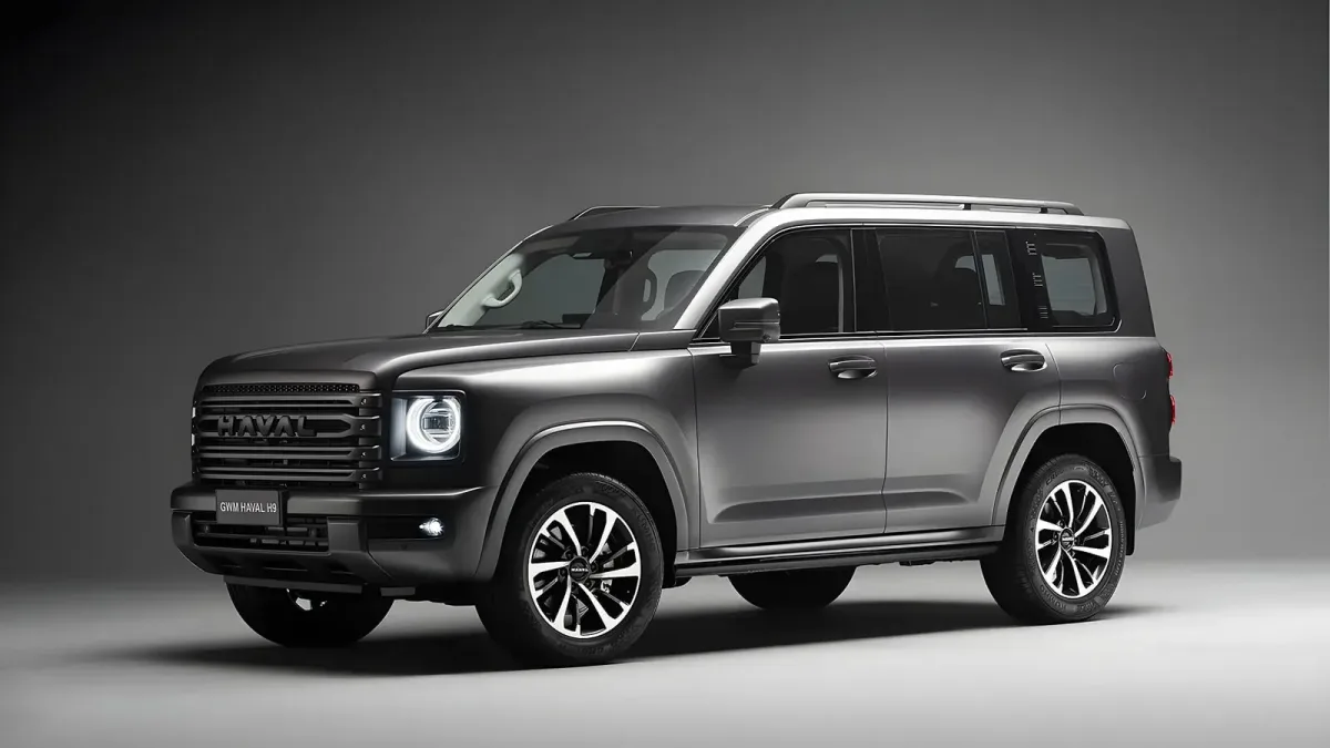 خودرو هاوال H9 (Haval H9) با رنگ خاکستری متالیک در استودیو