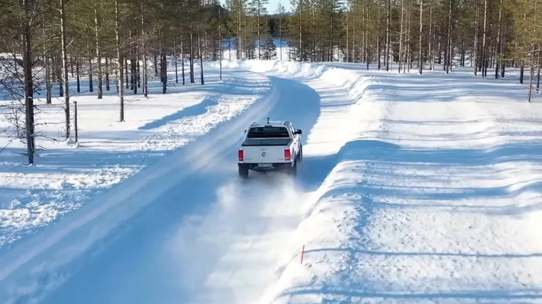 افزایش کشش وانت در جادههای برفی