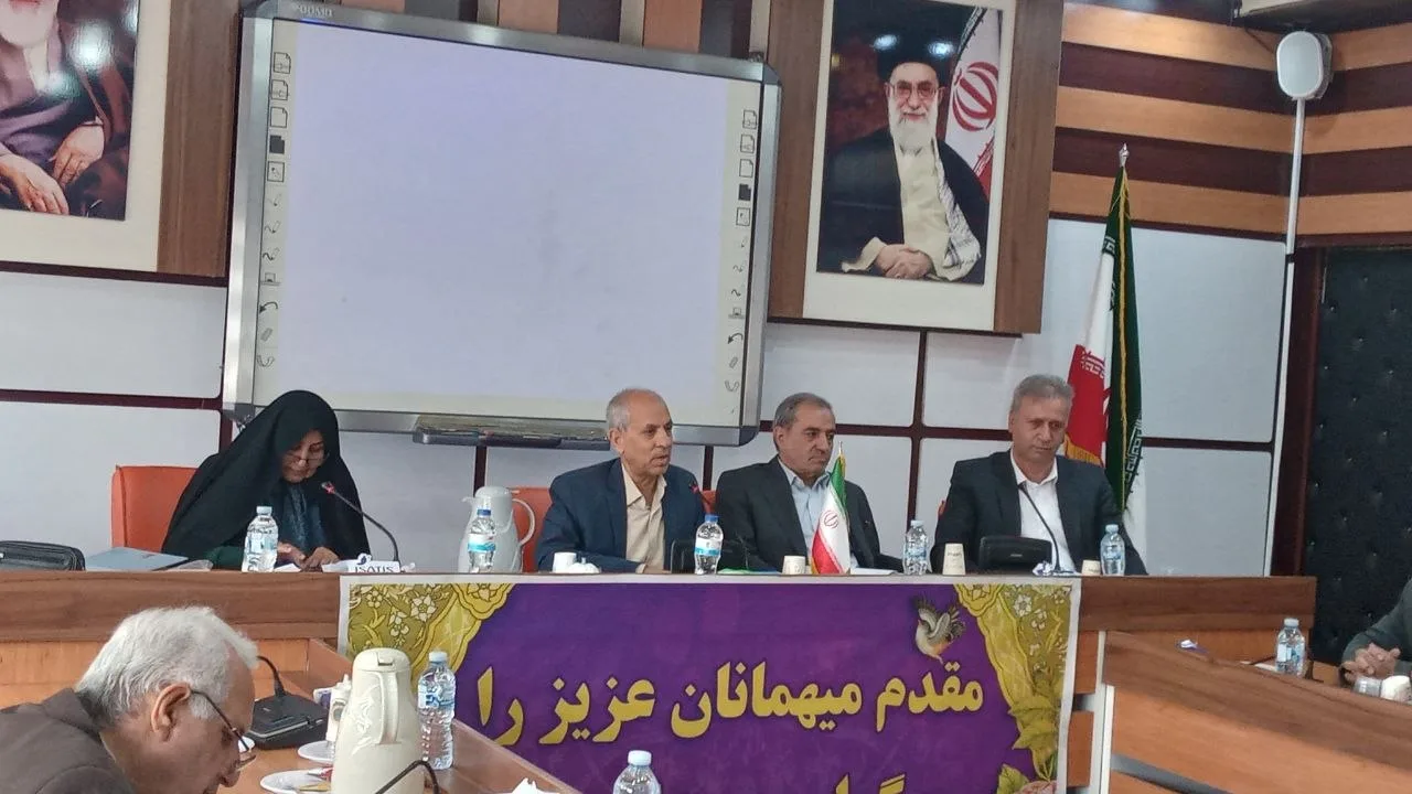 مرعشی: احزاب باید برای کشور برنامه داشته باشند و مدیر تربیت کنند