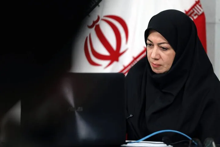 از نامههای کاغذی تا هوش مصنوعی/ آیا هنوز به معنای ارتباط فکر میکنیم؟