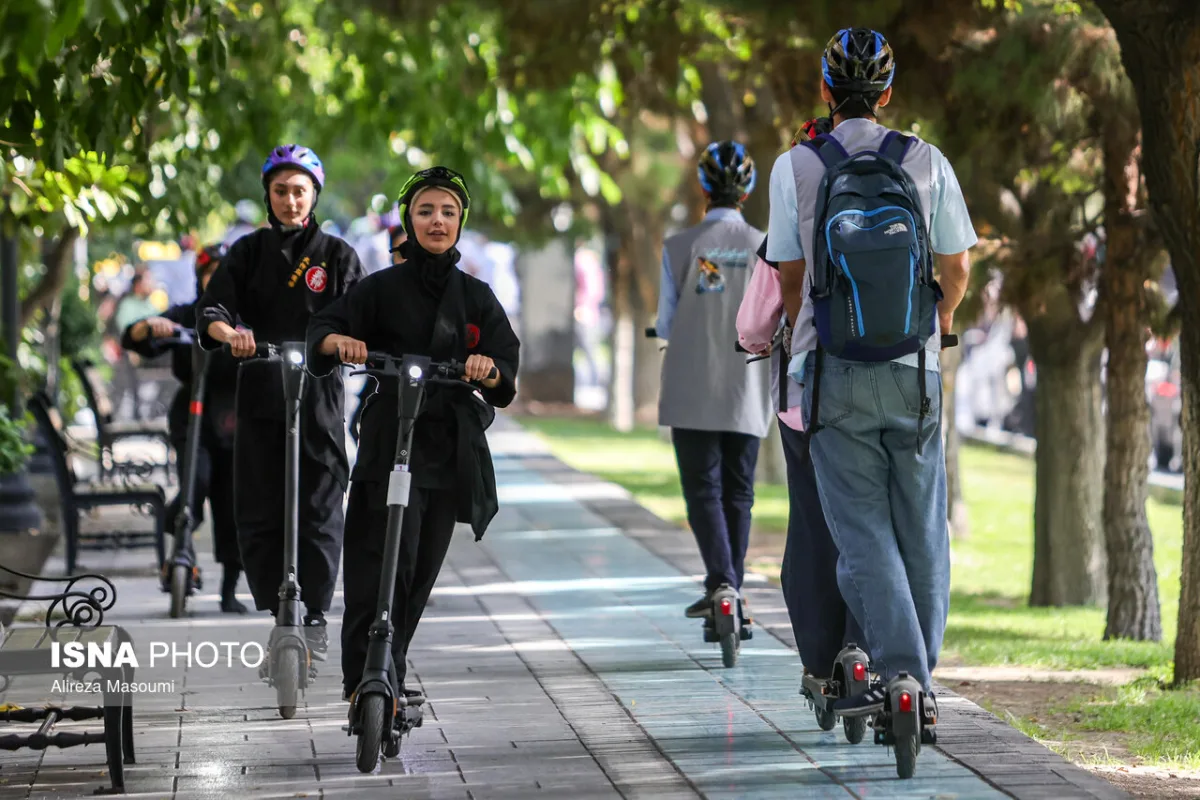 رویداد شهرنوردی با اسکوتر