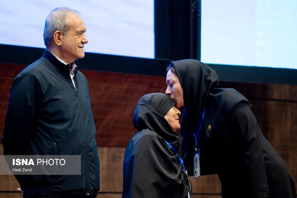 مسعود پزشکیان رئیس جمهور در مراسم گرامیداشت روز پرستار
