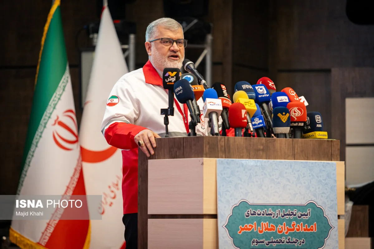 سخنرانی محمد صادق معتمدیان، استاندار تهران در مراسم تجلیل از امدادگران جنگ رمضان