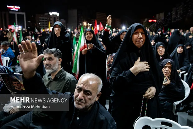 وداع با پیکر شهید «محمدرضا طالبی» در میدان هفتم تیر
