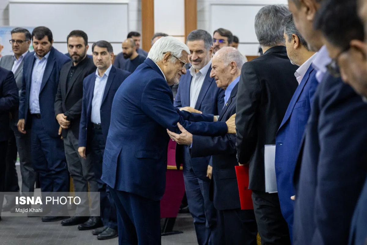 محمدرضا عارف معاون اول رئیس جمهور در مراسم افتتاح اولین مرکز تشخیص و درمان سرطان کودکان