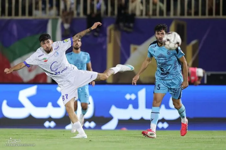 اسماعیل قلی‌زاده؛ چادرملو - استقلال