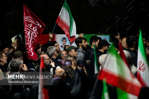 وداع با پیکر شهید «محمدرضا طالبی» در میدان هفتم تیر