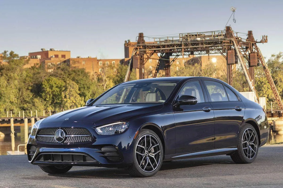 مرسدس بنز E350 مدل ۲۰۲۱، نسل W213 فیسلیفت مرسدس بنز E350 مدل ۲۰۲۱، نسل W213 فیسلیفت
