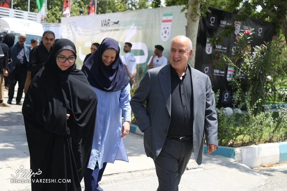 مهدی تاج