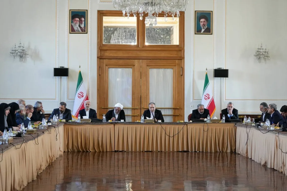 عباس عراقچی در جمع نمایندگان تهران + عکس