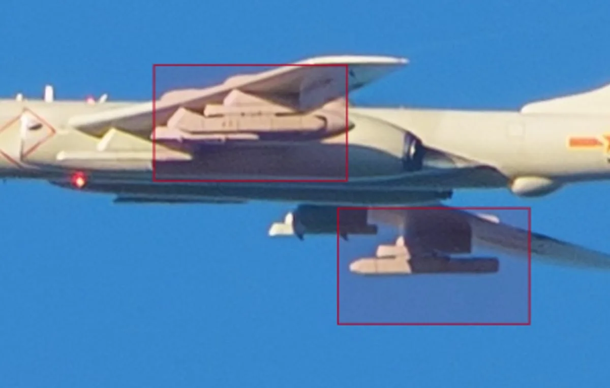 بمب‌افکن H-6 چین