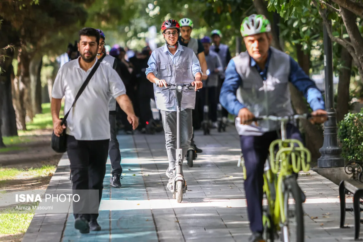 رویداد شهرنوردی با اسکوتر