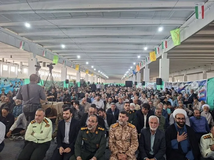 نیکزاد: آمریکا هرگز نمیتواند صادرات نفت ما را به صفر برساند