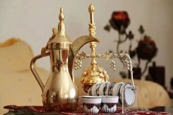 طرز تهیه قهوه عربی با دله