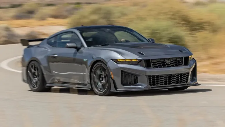 بهترین خودروی سال 2027