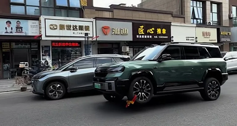 BYD Bao 8