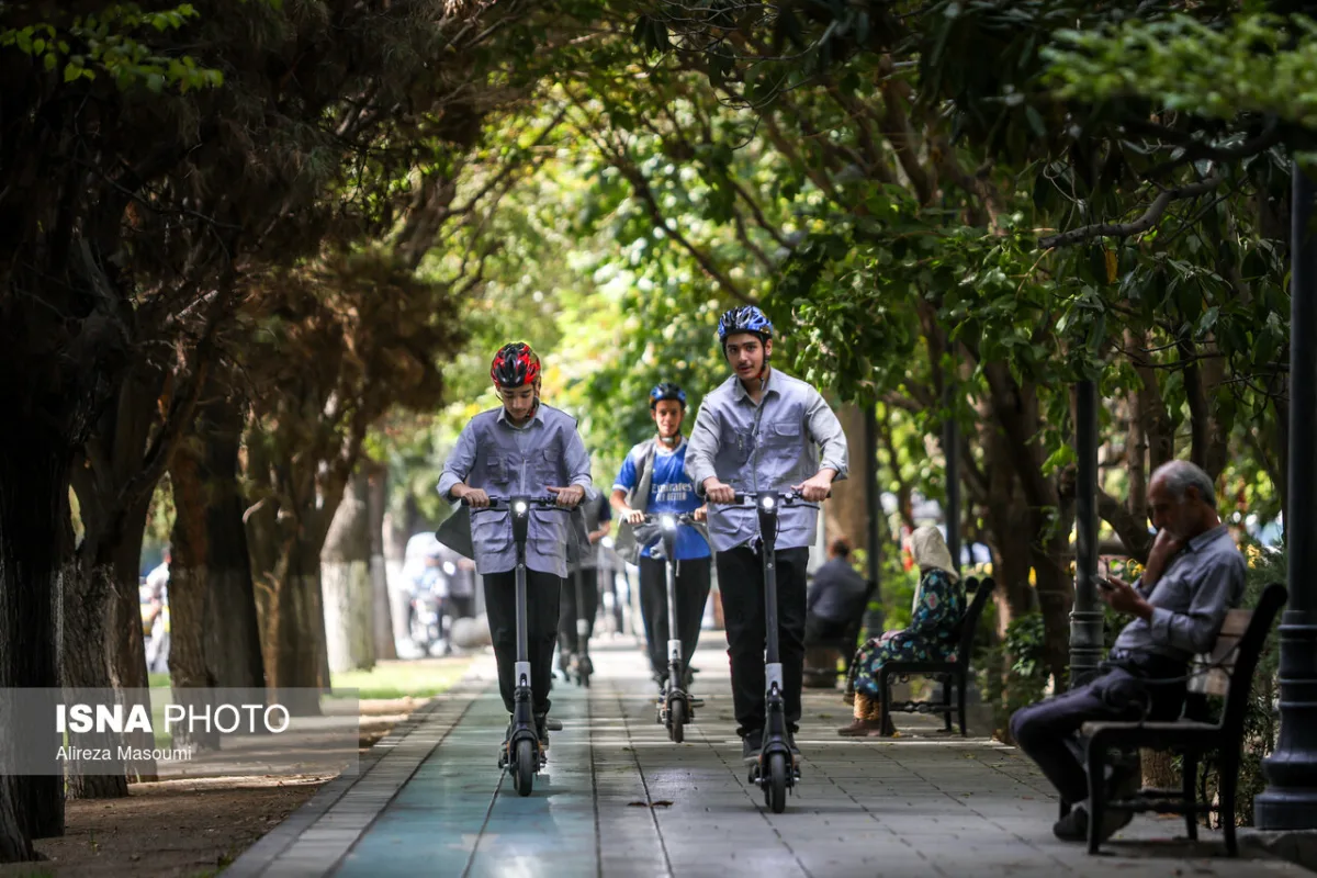 رویداد شهرنوردی با اسکوتر