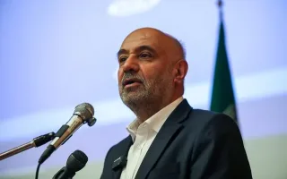 میدری: واگذاری حل اختلافات کارگری به تشکل‌های صنفی