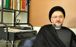 رئیس دفتر رئیس‌جمهور پیشین اقدام به افشاگری کرد: من و محمد خاتمی به تیم پرسپولیس علاقه‌مندیم، ولی حسن خمینی طرفدار استقلال است/ آیا حسن روحانی اصلاً دانش فوتبالی دارد؟