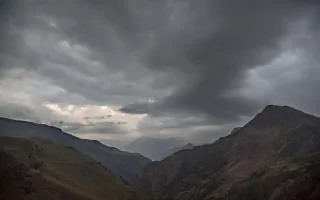 رگبار و وزش باد در ارتفاعات چهار استان