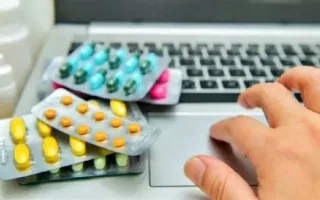 هشداری درباره «خوددرمانی دیجیتال»؛ هوش مصنوعی مرجع تجویز دارو محسوب نمی‌شود