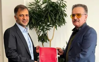 مدیرعامل پیشین استقلال در راه سرمربی سابق آبی‌ها/ پازل نکونام در تراکتور؛ جواد به انتخاب کی اشاره داشت؟!